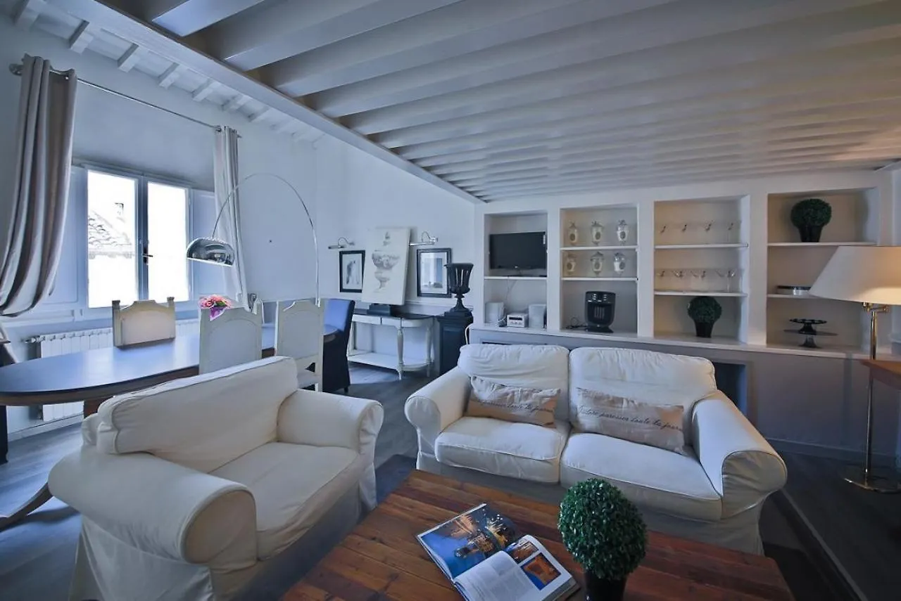 Maggio White Apartamento Florença Itália
